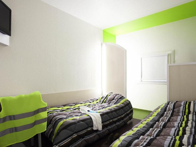 Hotel Unisotel Saintes Ex F1